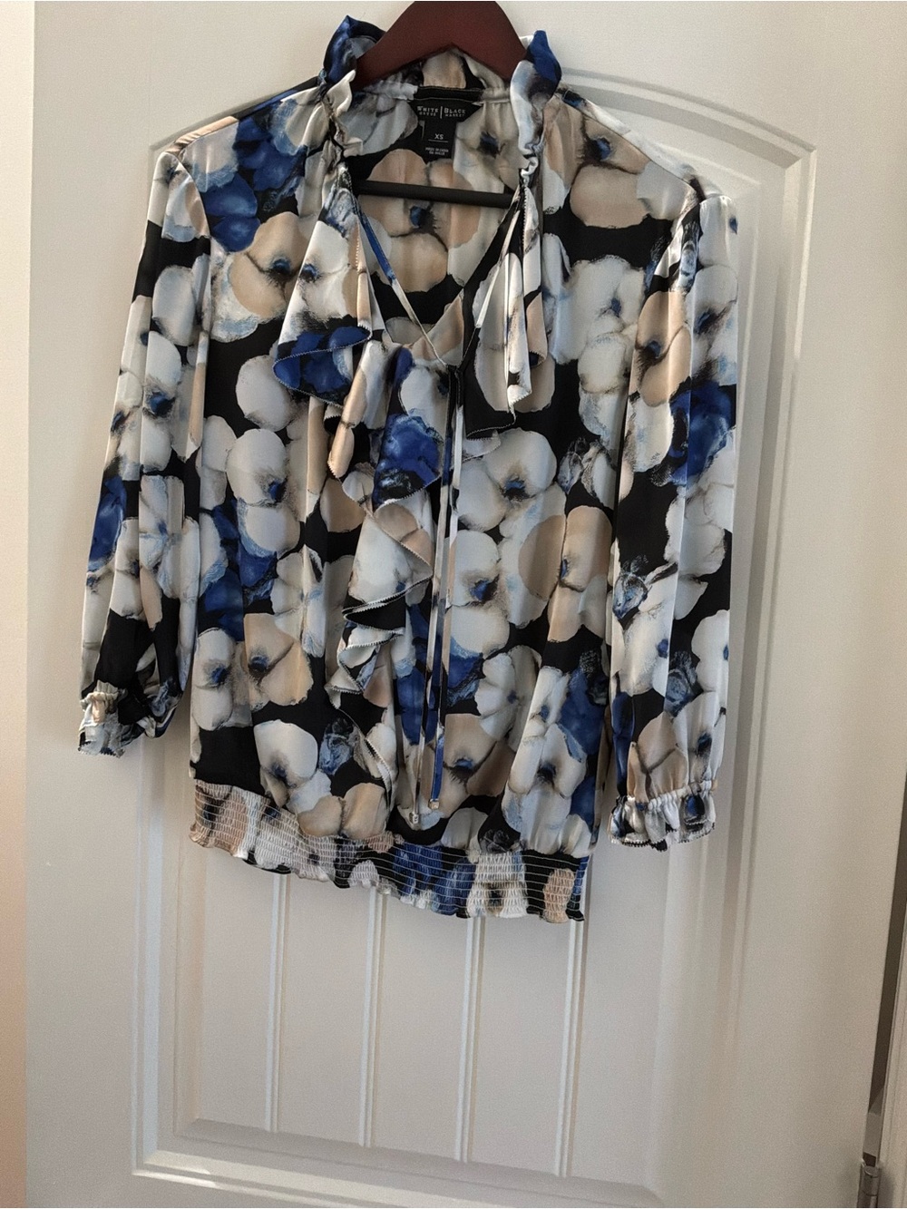 White House Black Market Blue, Cream & Black Floral Tie-Neck Blouse, Size, XS